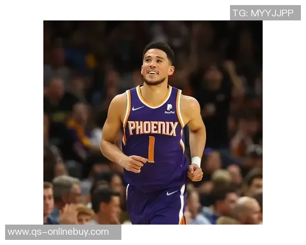 布克称赞格林阿伦为进攻核心我们始终保持下一个顶上来的心态